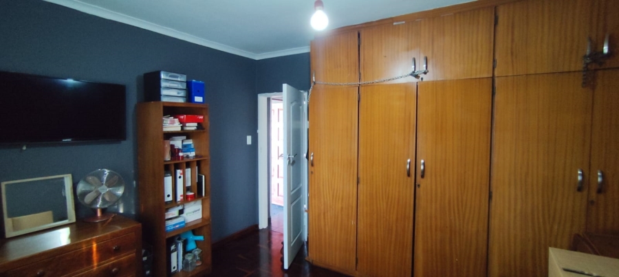 3 Bedroom Property for Sale in Lansdowne Western Cape